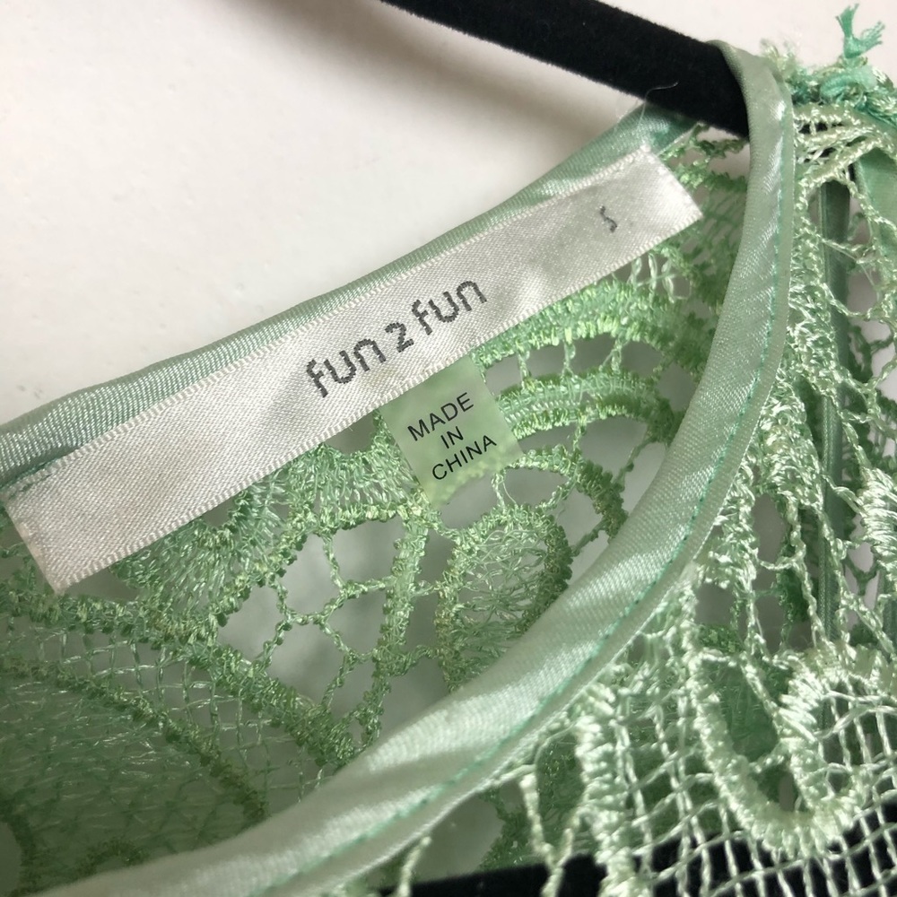 Fun 2 Fun Sleeveless Mint Lace Cocktail Dress - Picture 4 of 8